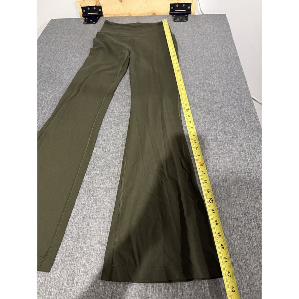 Lululemon Women's High Rise Flare Yoga Pants Olive Green Align Material Sz 6 - Picture 4 of 11